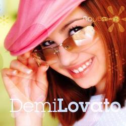 Demi Lovato : Moves Me